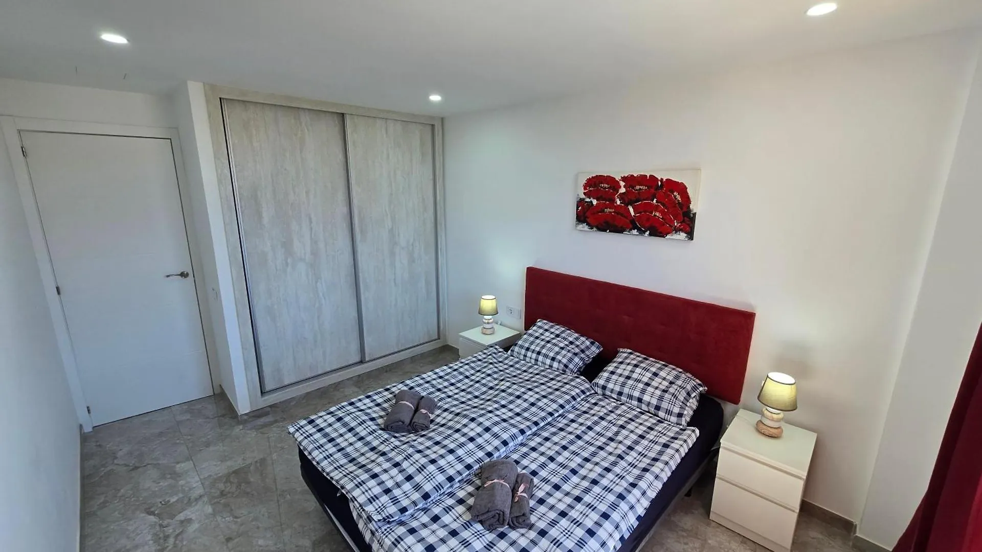 לוס כריסטיאנוס Apartment Eden Mit Beheiztem Pool, Luxurioese Ausstattung Mit Marmorboden, Marmorbadezimmer לוס כריסטיאנוס